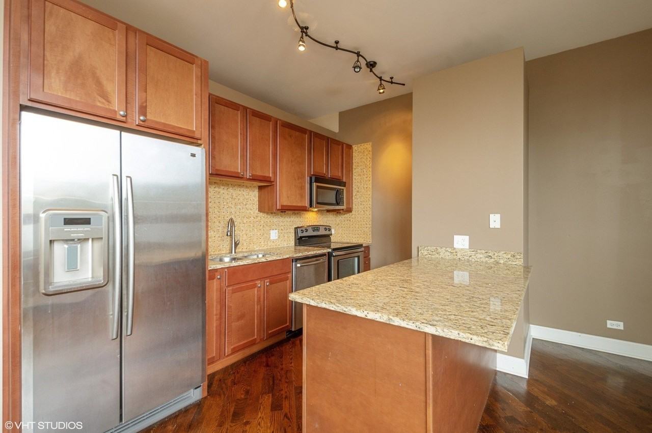 4131 W Belmont Ave Unit 204 #204 - Photo 6 of 17