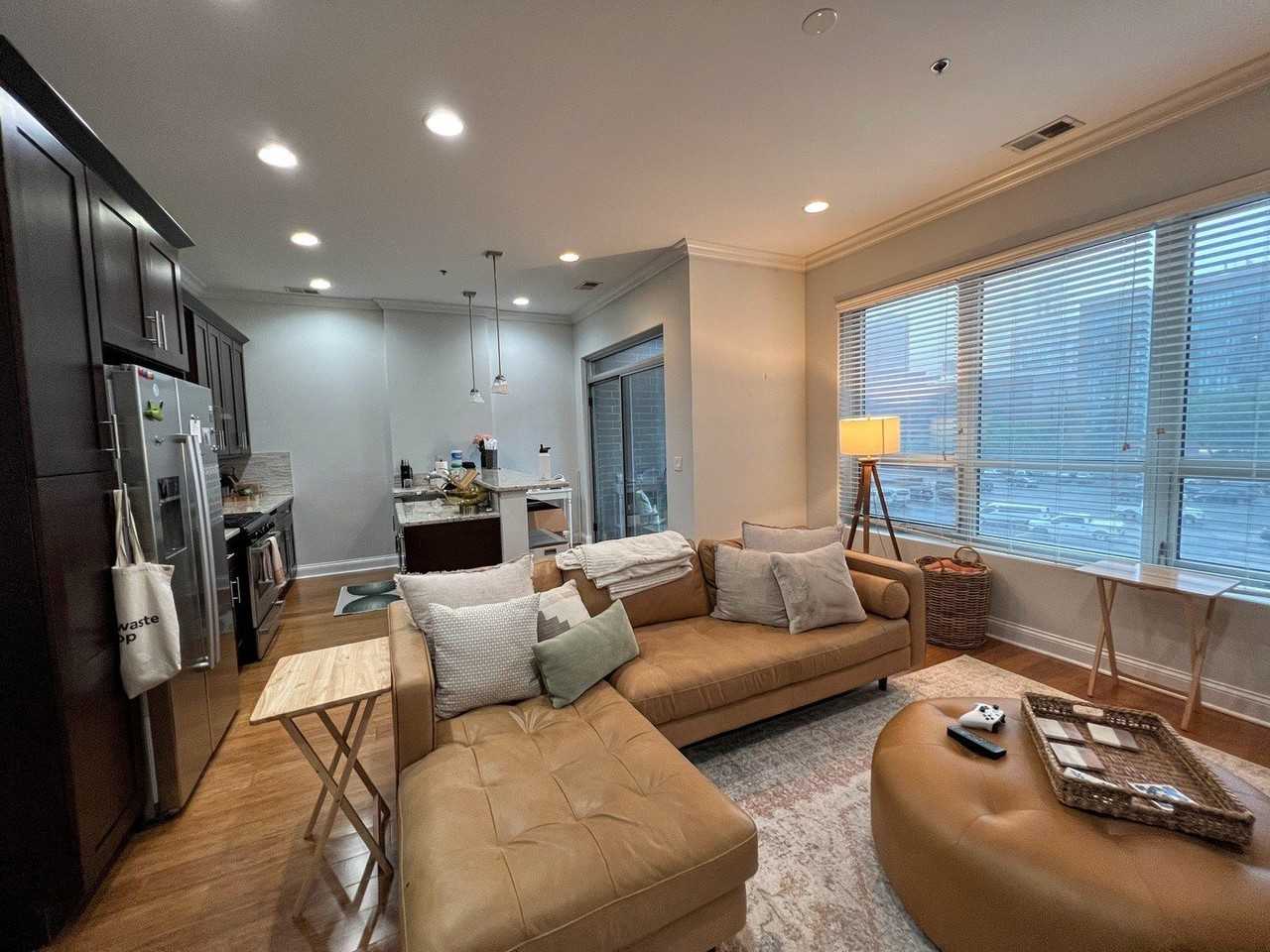 1002 W Van Buren St Unit 403 #403 - Photo 2 of 14