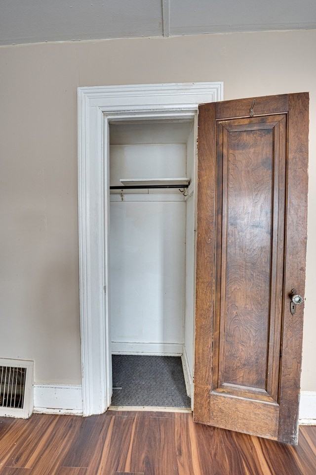 426 N Lake St Apt 2 #2 - Photo 4 of 11