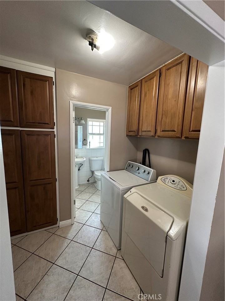 229 S Homerest Ave - Photo 5 of 11