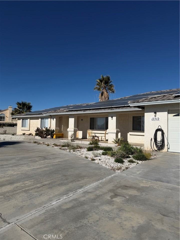 17712 Siskiyou Rd - Photo 2 of 10