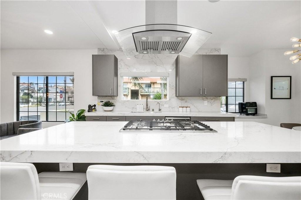 122 21st St - Photo 6 of 27