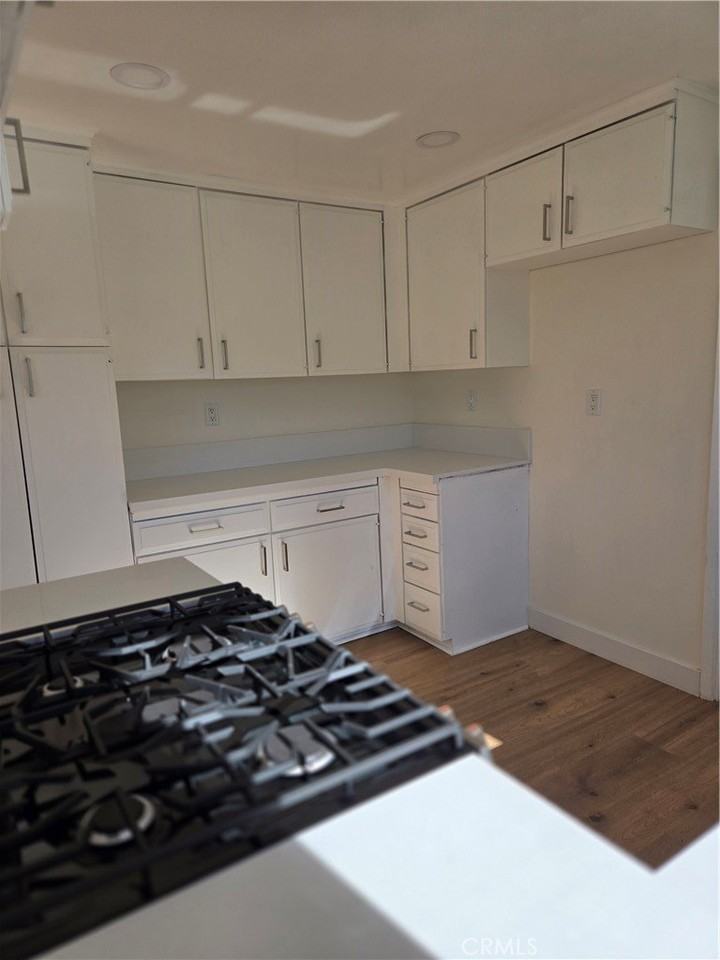 6787 Emerson Dr - Photo 6 of 22