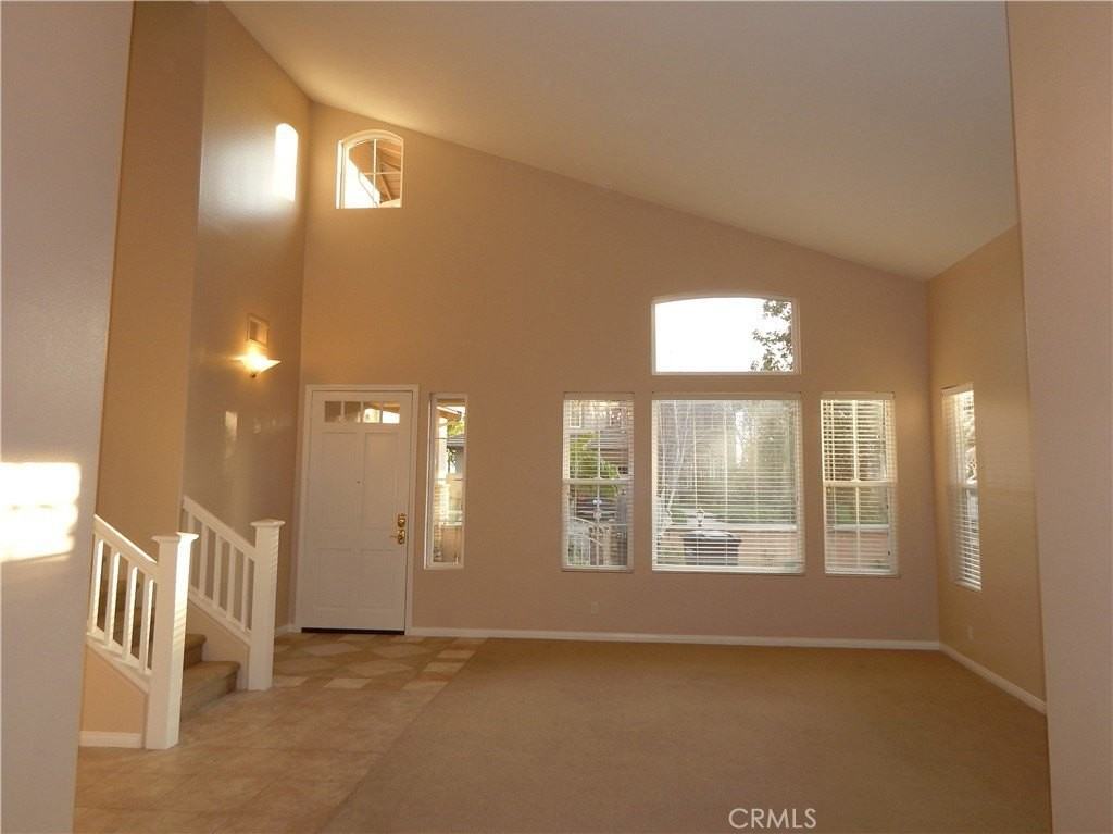 28351 Harvest View Ln - Photo 6 of 31