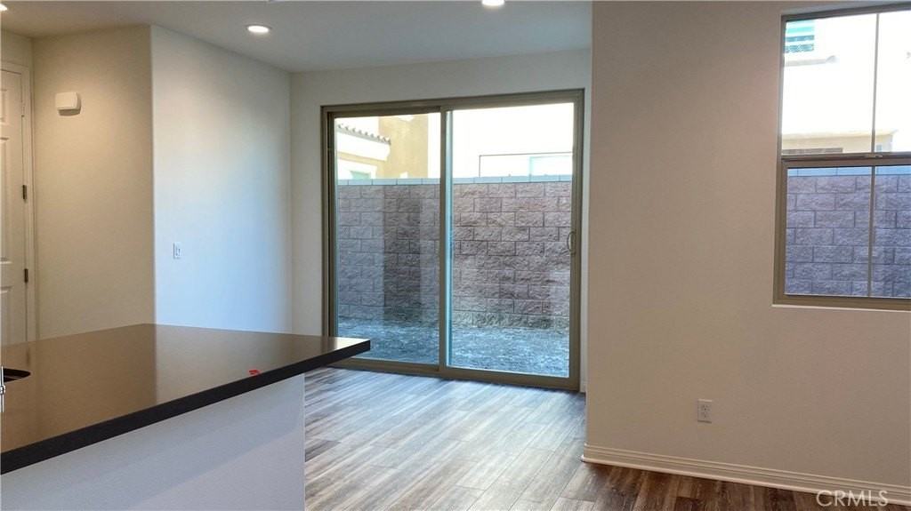 7604 Channel View St - Photo 4 of 15