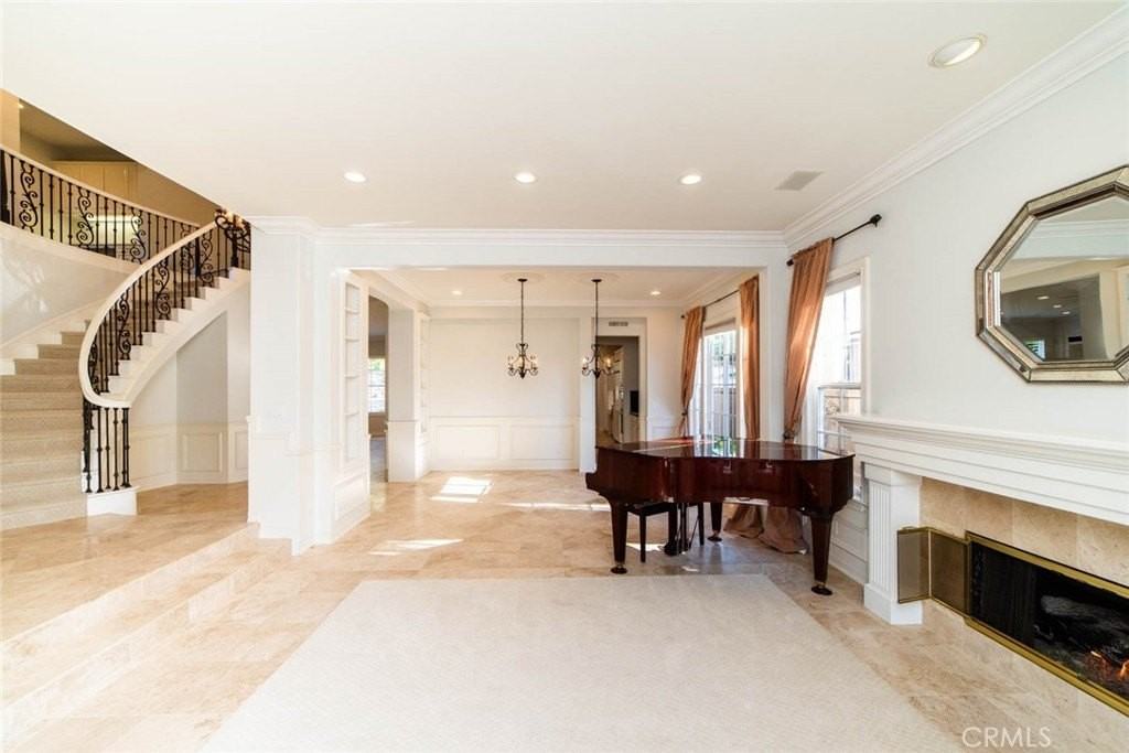 7 Camellia - Photo 6 of 50