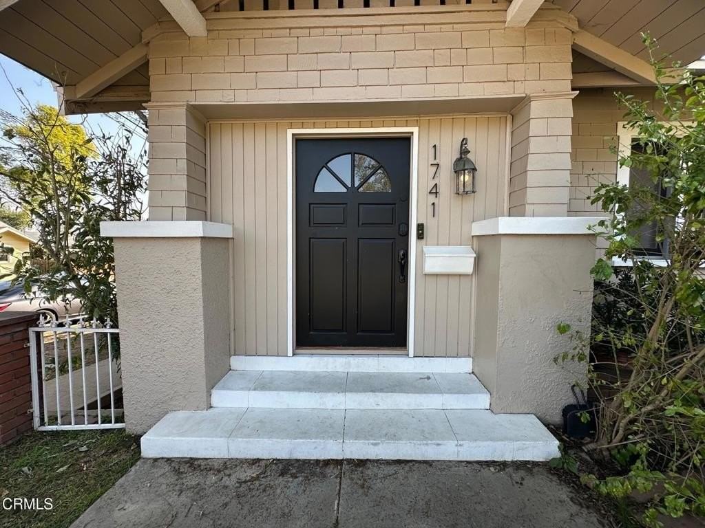 1741 Mission St - Photo 2 of 21