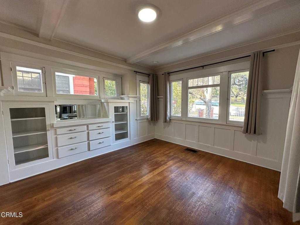 1741 Mission St - Photo 5 of 21