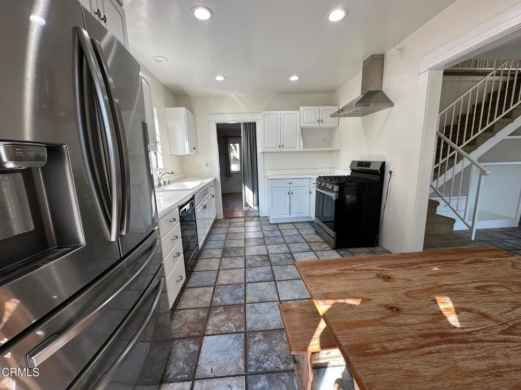 1741 Mission St - Photo 7 of 21