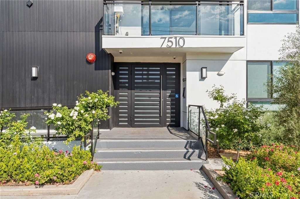 7510 Sepulveda Blvd #101 - Photo 4 of 16