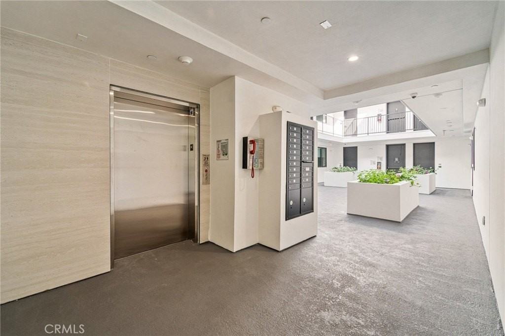 7510 Sepulveda Blvd #204 - Photo 5 of 25