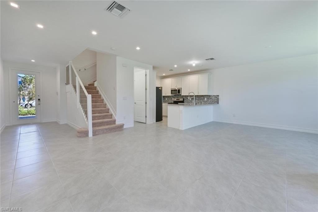 7611 Morgan Way - Photo 2 of 26