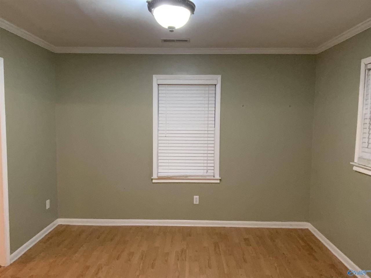 108 Pat St - Photo 6 of 10