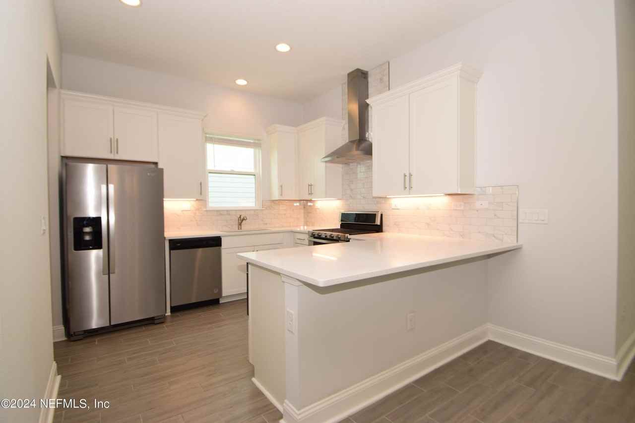 635 Rum Runner Way - Photo 7 of 50