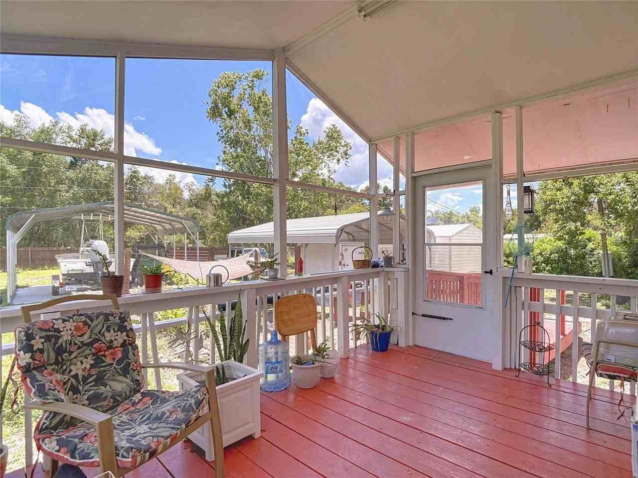 9801 Upland Dr - Photo 3 of 50