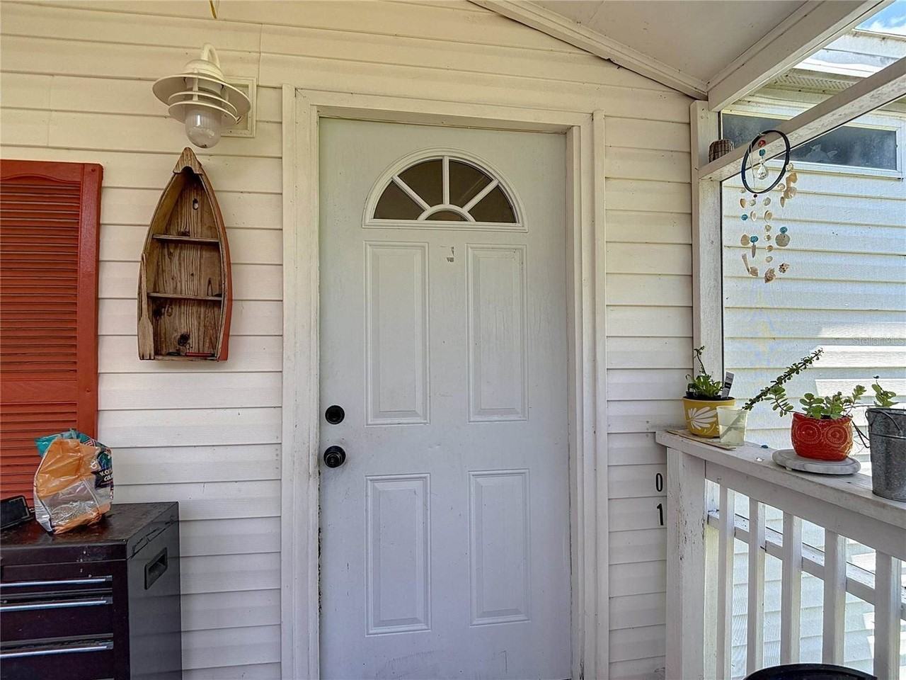 9801 Upland Dr - Photo 4 of 50