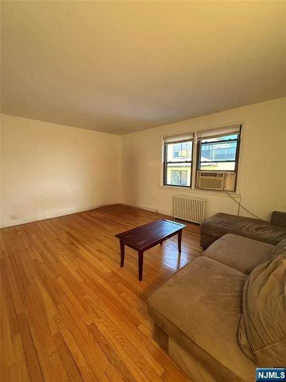 418 Main St Apt D6 - Photo 4 of 7