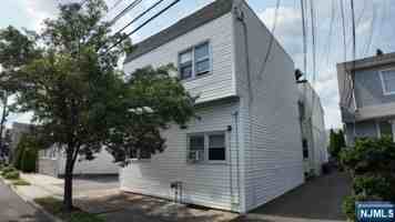 featured image of 381 Lanza Ave