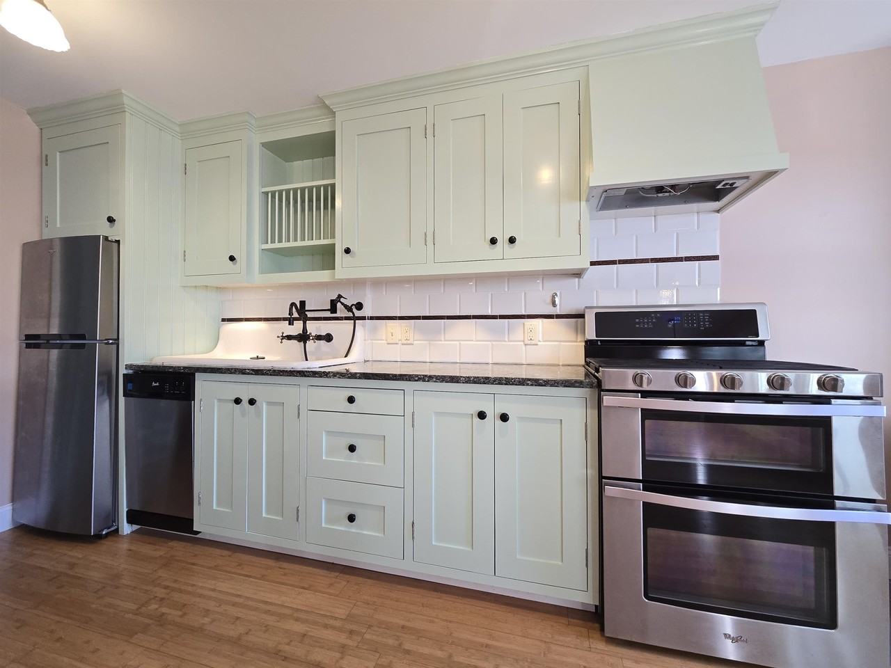 383 Birch Hill Rd - Photo 2 of 24