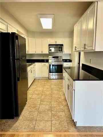 3900 River Rd #5 - Photo 6 of 15