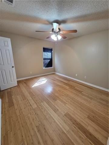 1000 Clairise Ct - Photo 7 of 15