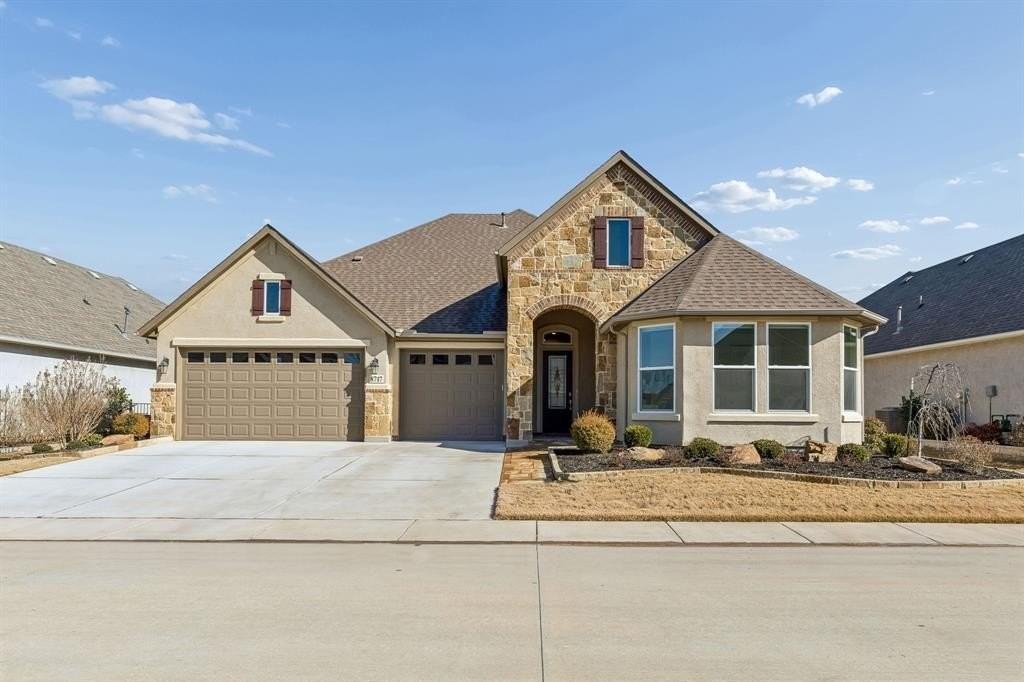 8717 Basanite Ave - Photo 2 of 31