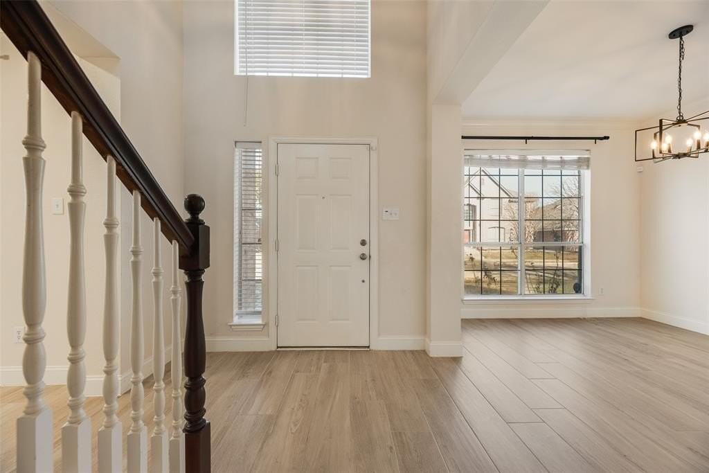 5525 Buckskin Dr - Photo 4 of 40