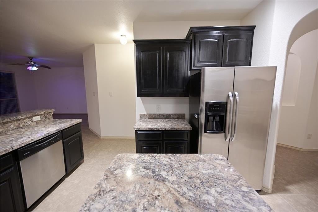 2908 Bahar Dr - Photo 6 of 38