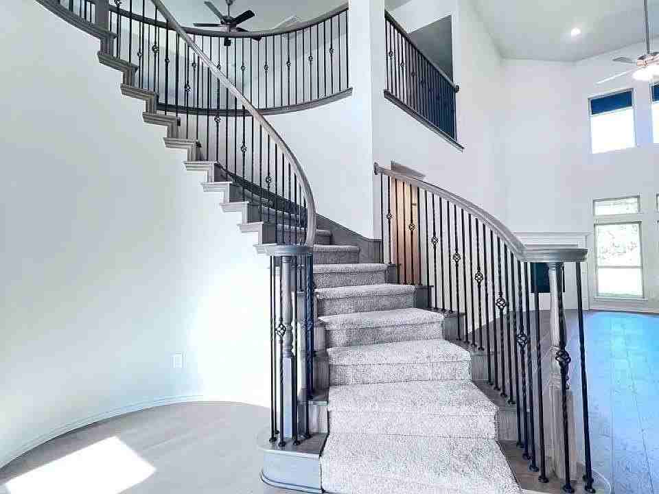 1809 Ordonez Dr - Photo 6 of 38