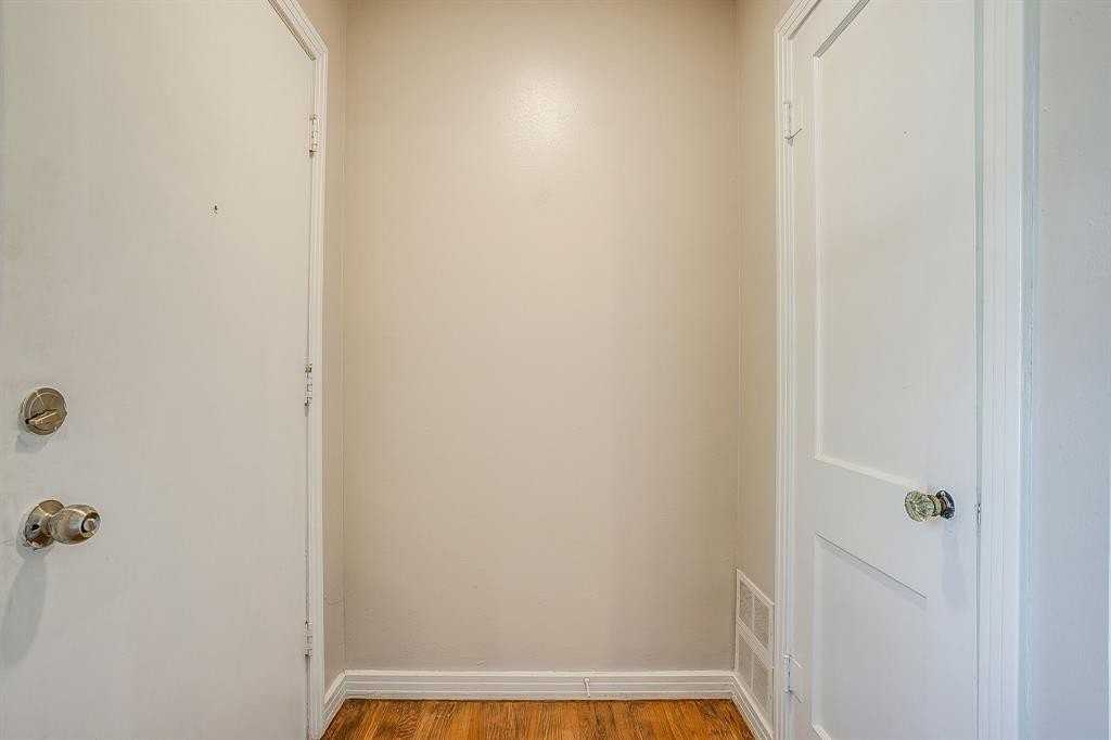 2305 Bonnie Brae Ave - Photo 6 of 29