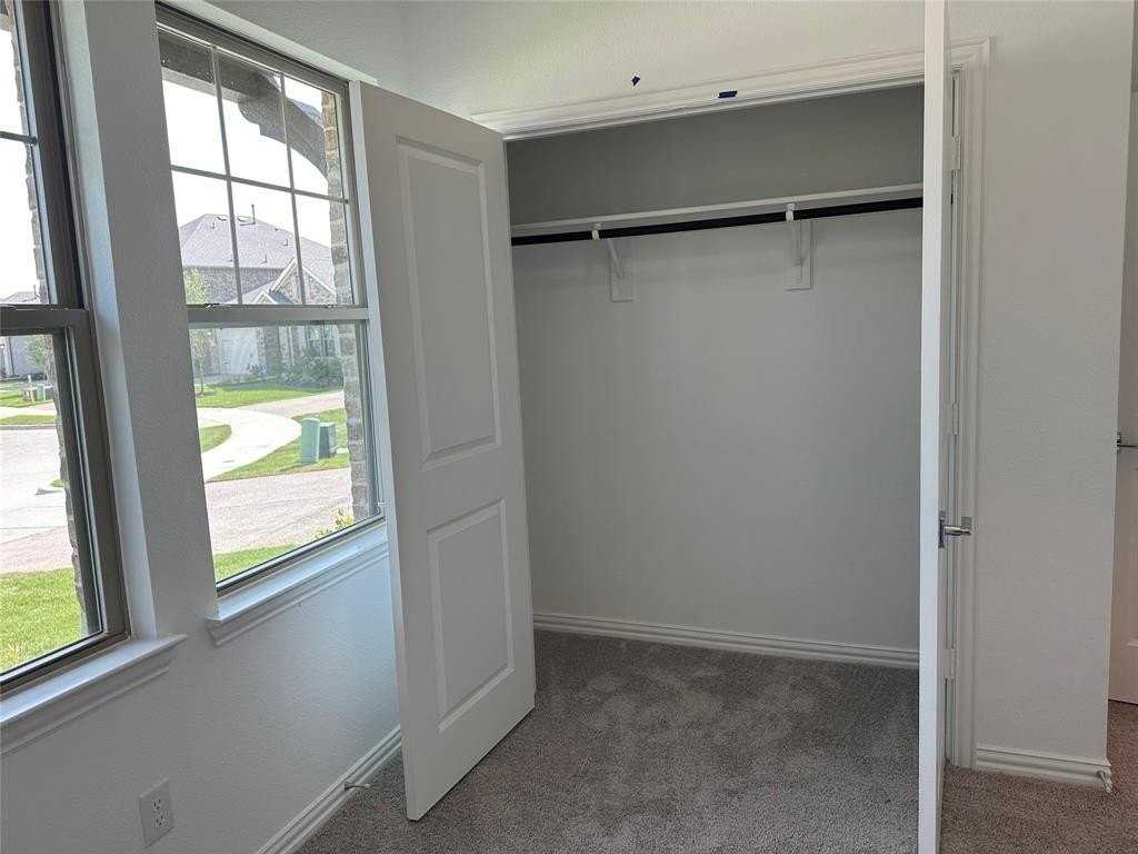 3401 Paintbrush Path - Photo 7 of 39