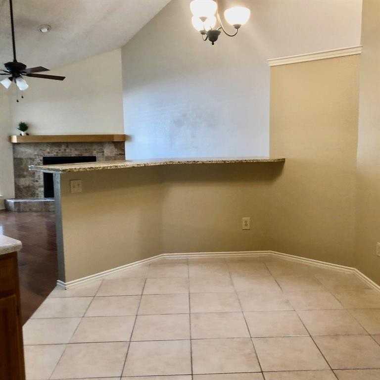 1104 Bellmont Ct - Photo 7 of 15