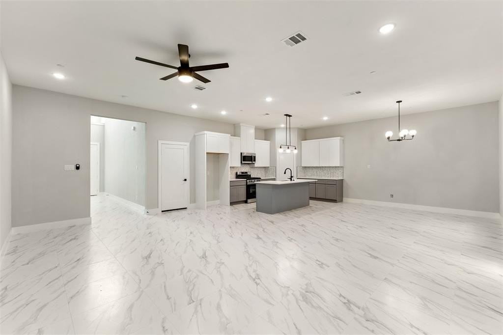 2378 Usmen Dr - Photo 6 of 27