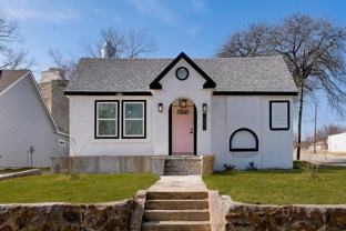 1903 Harlandale Ave - Photo 1 of 1