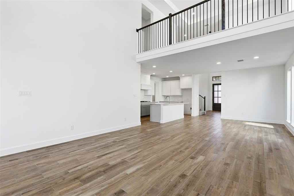 2605 Fargo Pl - Photo 7 of 19