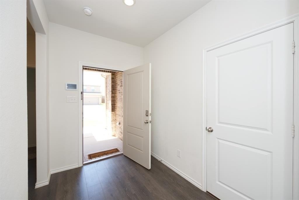 6225 Bracken Dr - Photo 3 of 25