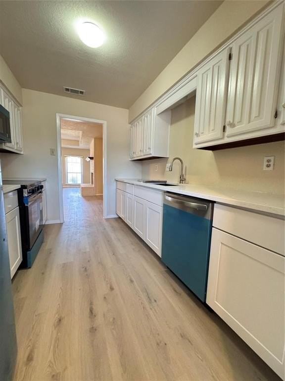 528 Post Oak Ln - Photo 7 of 19