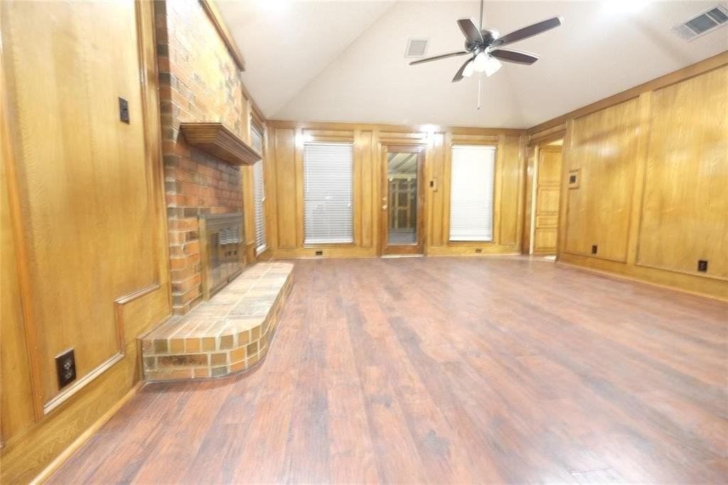 1612 Valencia Dr - Photo 5 of 11