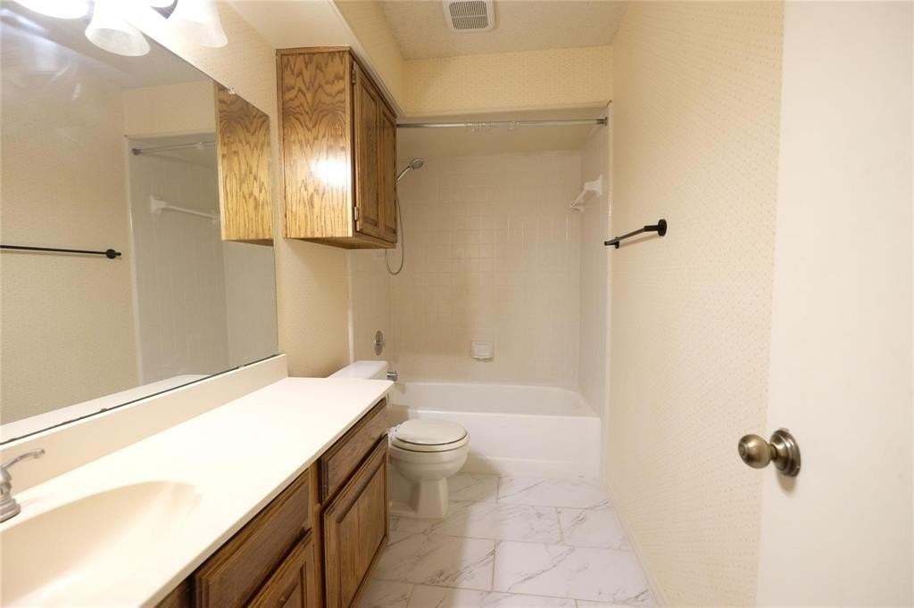 1612 Valencia Dr - Photo 7 of 11