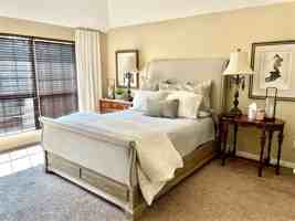 featured image of 4160 Woodland Trl