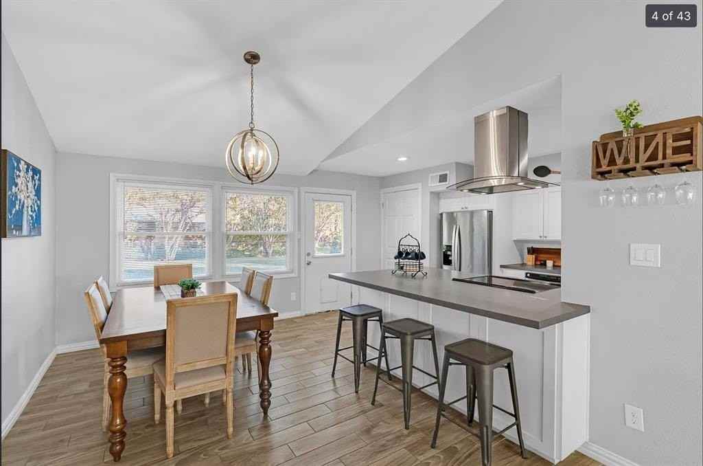 13506 Castleton Dr - Photo 4 of 20