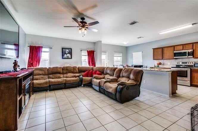 3330 Emerson Rd - Photo 5 of 10