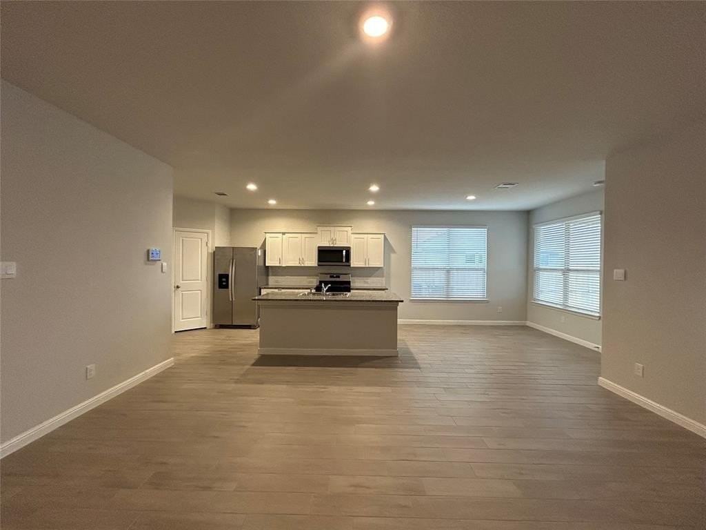 4424 Corktree Ln - Photo 3 of 25