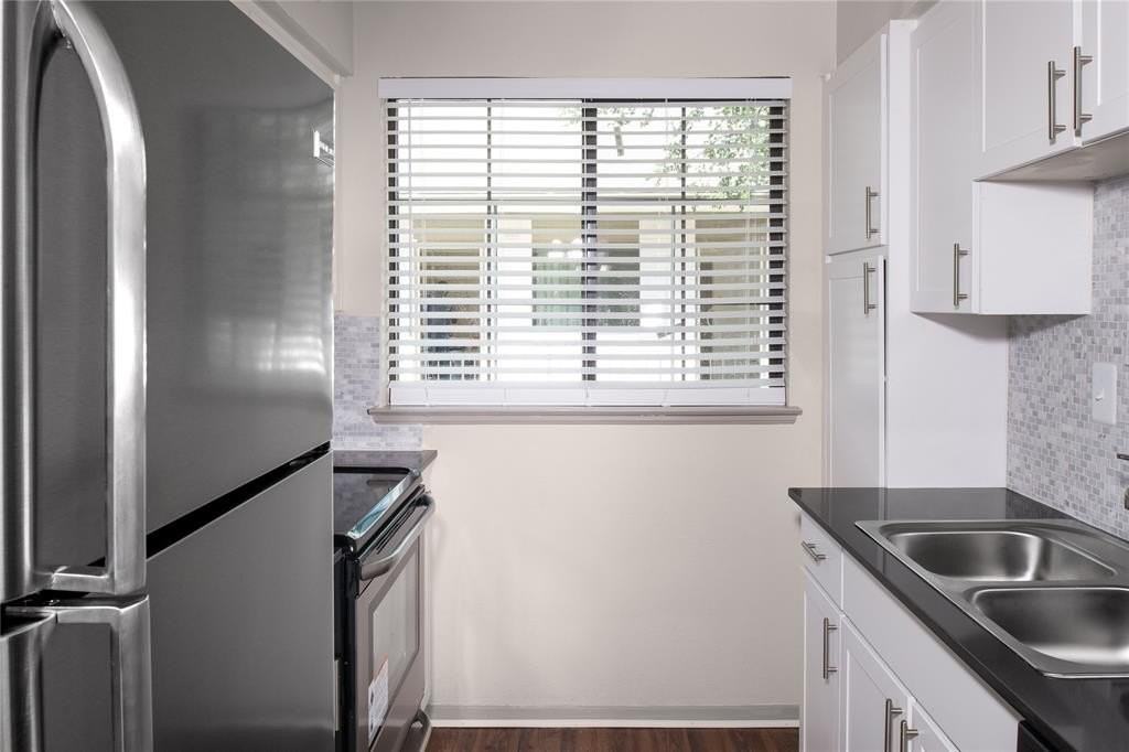 4708 Abbott Ave #4708-203 - Photo 4 of 23