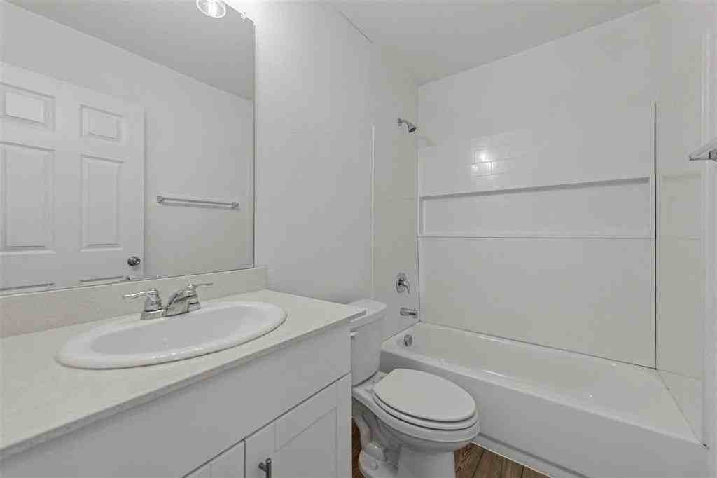 2008 Village Creek Ln - Photo 5 of 14