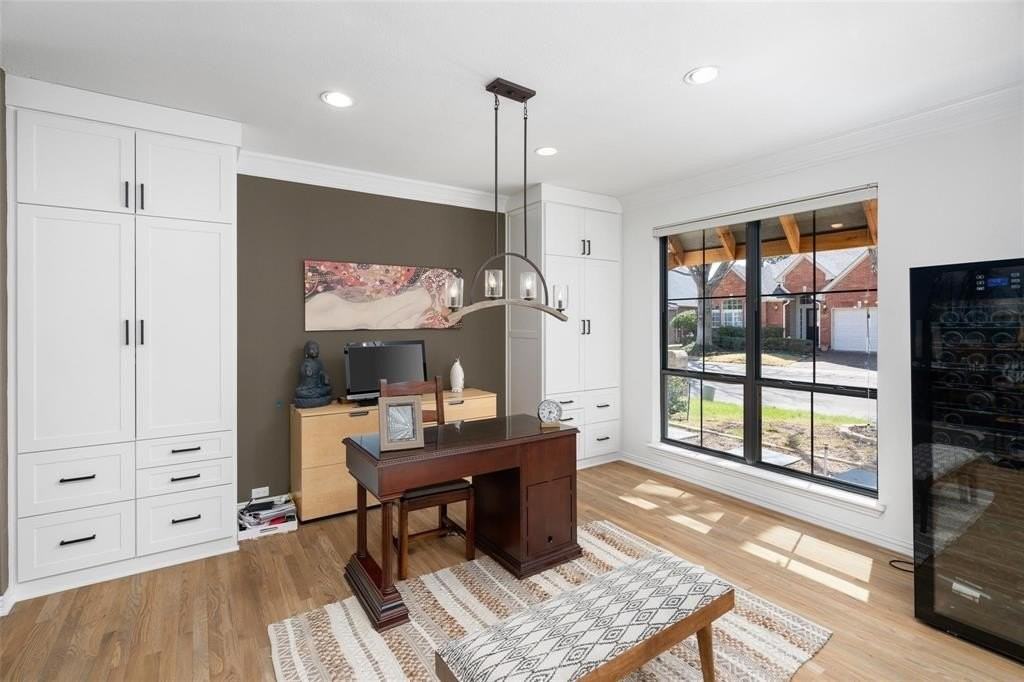 4011 Azure Ln - Photo 7 of 27