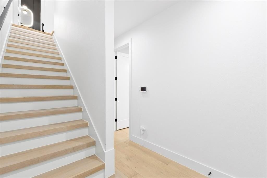 1147 N Madison Ave #104 - Photo 3 of 30