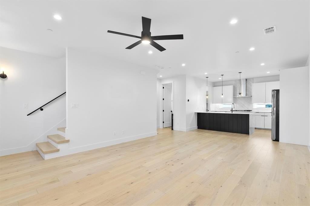 1147 N Madison Ave #104 - Photo 7 of 30