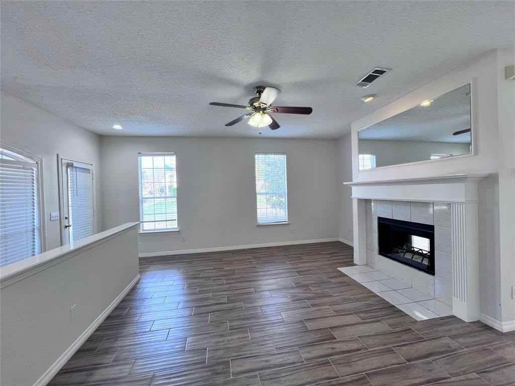 3419 Waterview Trl - Photo 2 of 20