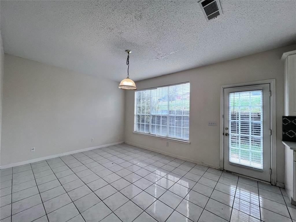 3419 Waterview Trl - Photo 4 of 20